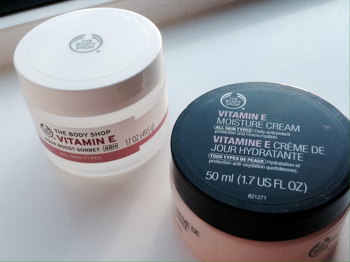 Body Shop Vitamin E Range: Moisture Cream vs Aqua Boost Sorbet